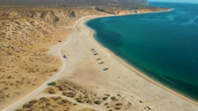 EL SARGENTO LA VENTANA MEXICO-2020: Desert Side Beach With Blue Water And White Sand