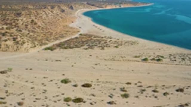 EL SARGENTO LA VENTANA MEXICO-2020: Aerial View Of Brush And Bushes On Sand