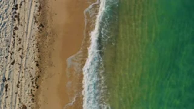 EL SARGENTO LA VENTANA MEXICO-2020: Sandy Shoreline As The Waves Rush Back And