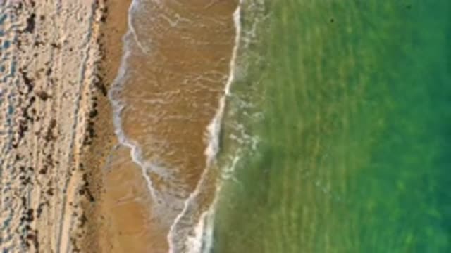 EL SARGENTO LA VENTANA MEXICO-2020: Top Down View Of Waves Coming Onto The Beach