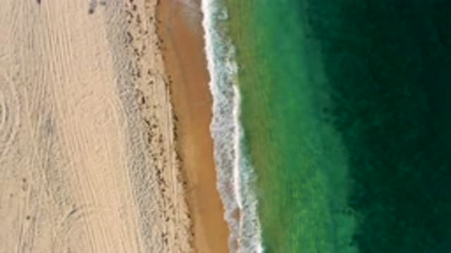 EL SARGENTO LA VENTANA MEXICO-2020: Crashing Waves On Sandy Shore
