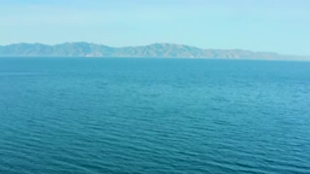 EL SARGENTO LA VENTANA MEXICO-2020: A Beautiful Blue Ocean And Mountain On A