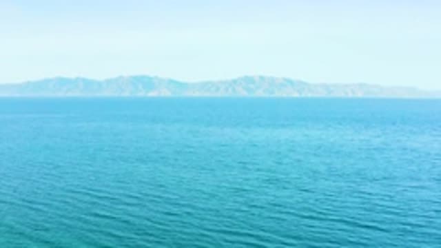 EL SARGENTO LA VENTANA MEXICO-2020: Drone Shot Of A Beautiful And Clean Ocean