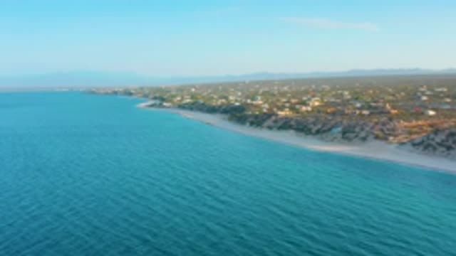EL SARGENTO LA VENTANA MEXICO-2020: Beautiful Sea Shore With Blue Water And Green Trees