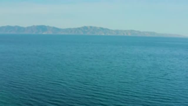 EL SARGENTO LA VENTANA MEXICO-2020: Middle Of A Very Blue And Calm Sea With Big Mountains