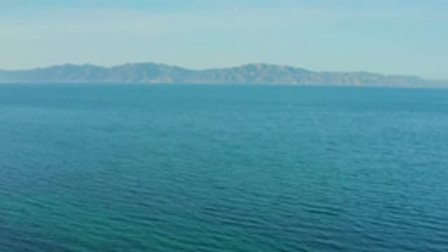 EL SARGENTO LA VENTANA MEXICO-2020: Cruising Slowly Sightseeing In The Ocean