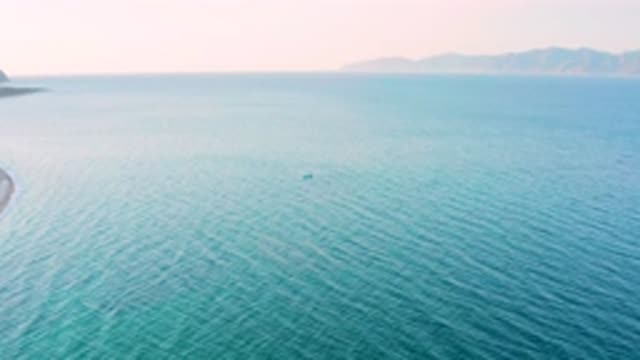 EL SARGENTO LA VENTANA MEXICO-2020: Blue Sea With Rippling Water And Distant Shore