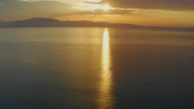 EL SARGENTO LA VENTANA MEXICO-2020: Sunset Between The Mountains Illuminating