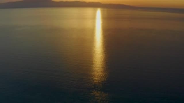 EL SARGENTO LA VENTANA MEXICO-2020: Aerial Footage Of A Large Body Of Water As