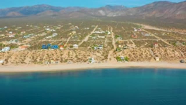 EL SARGENTO LA VENTANA MEXICO-2020: Flying Over An Oceanside Community On The