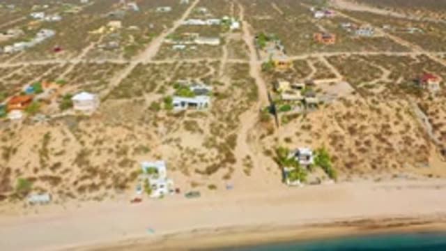 EL SARGENTO LA VENTANA MEXICO-2020: The Top View Of Few Houses Near Silent Beach