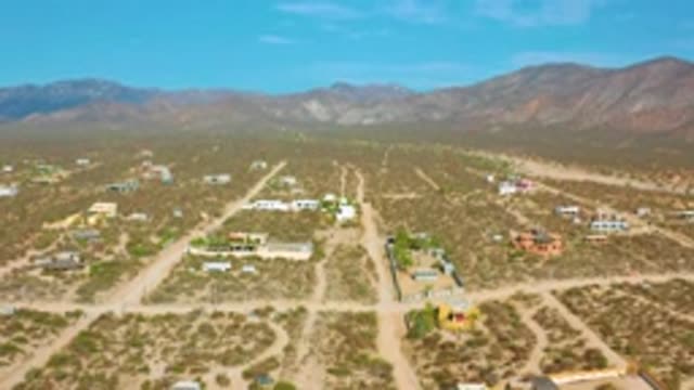 EL SARGENTO LA VENTANA MEXICO-2020: The Long View Of The Blue Sky Near Mount At