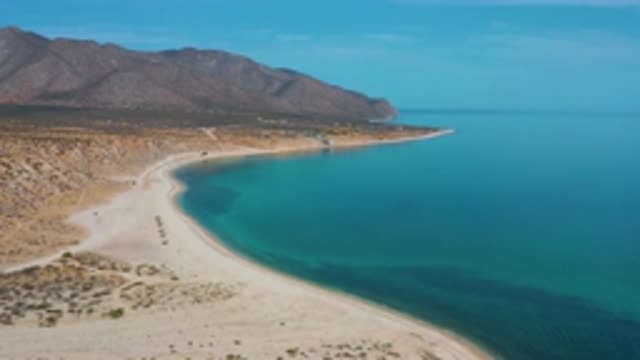 EL SARGENTO LA VENTANA MEXICO-2020: Calm Blue Ocean And A Sandy Beach With Mountains