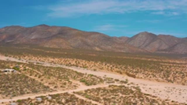 EL SARGENTO LA VENTANA MEXICO-2020: The Long View Of The Mountain And Clear Blue Sky