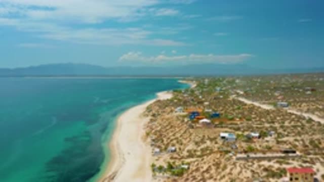 EL SARGENTO LA VENTANA MEXICO-2020: Sky View Shot Of A City Next To The Shore Of