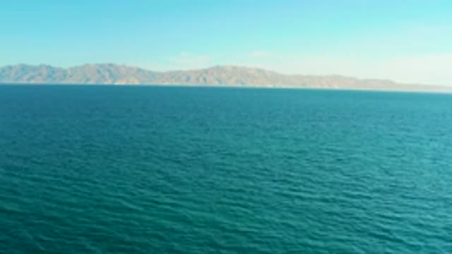 EL SARGENTO LA VENTANA MEXICO-2020: Mountains In The Background Of Beautiful Ocean View