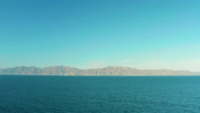 EL SARGENTO LA VENTANA MEXICO-2020: Camera Moves Away From View Of Distant Mountains And Waters