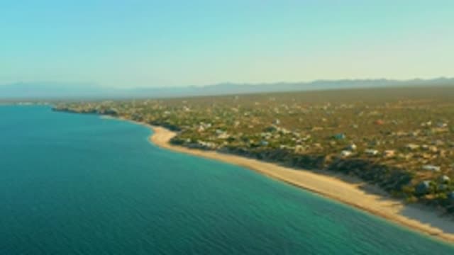 EL SARGENTO LA VENTANA MEXICO-2020: Aerial Footage Of A Shoreline While The