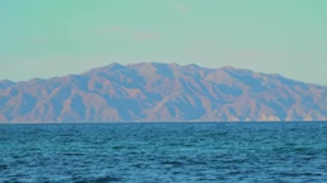 EL SARGENTO LA VENTANA MEXICO-2020: View Of Rippling Calm Waves At Bottom Of