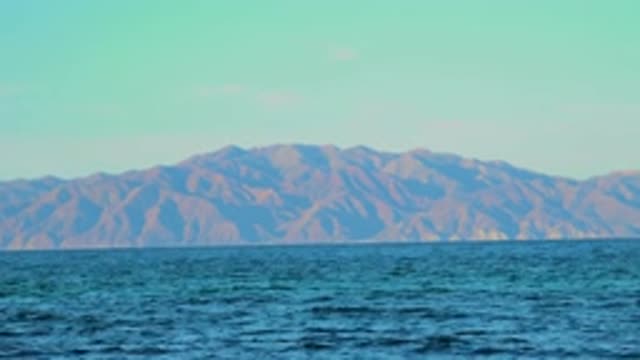 EL SARGENTO LA VENTANA MEXICO-2020: A Busy Body of Water Moves as Your Eyes Fix