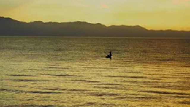 EL SARGENTO LA VENTANA MEXICO CBB-2020: A View Of A Person Rowing In The Water