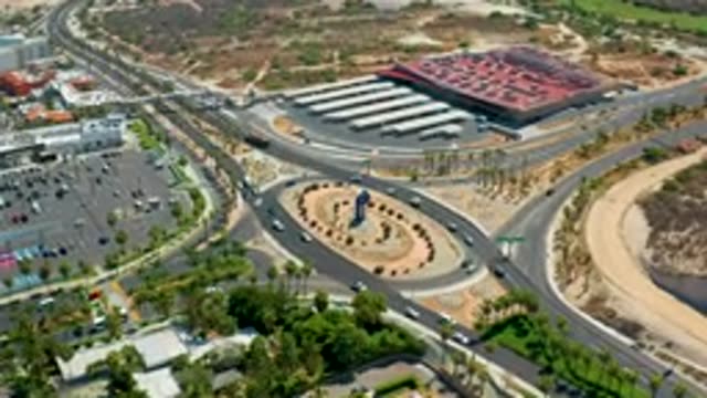 LOS CABOS MEXICO-2020: Slow Traffic Pattern Around A Roundabout Surrounding A