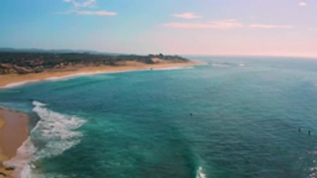 SHIPWRECKS BEACH BCS MEXICO-2020: Beautiful Ocean Overview With Crashing Waves