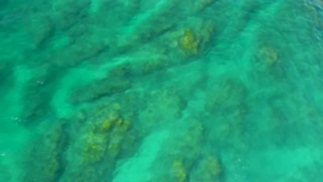 SHIPWRECKS BEACH BCS MEXICO-2020: Relaxing Blue Clear Waters Cascading Over Rocks