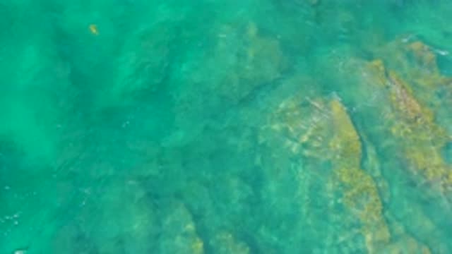 SHIPWRECKS BEACH BCS MEXICO-2020: Rocks Sinking Inside The Crystal Water