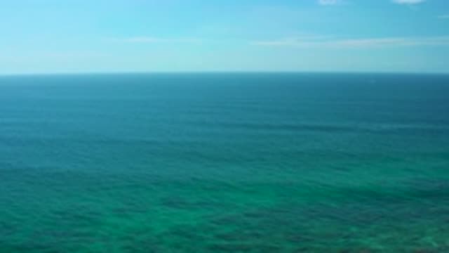 SHIPWRECKS BEACH BCS MEXICO-2020: Camera Panning Over Open Ocean With Clear Water