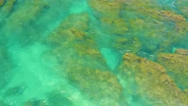 SHIPWRECKS BEACH BCS MEXICO-2020: Clear Water Moving Around in Shallow Area Over Rocks
