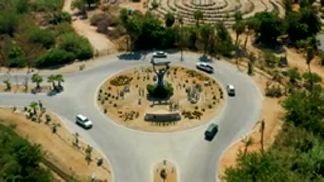 SAN JOSE DEL CABO MEXICO-2020: Circular City Roundabout With Five Cars Going