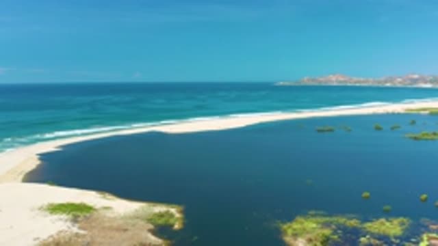 SAN JOSE DEL CABO MEXICO-2020: Vast Open Ocean With Waves Hitting The Shore That