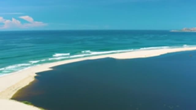 SAN JOSE DEL CABO MEXICO-2020: The Sandy Peaceful Shore Of A Beautiful Beach