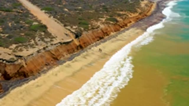 SAN JOSE DEL CABO MEXICO-2020: Walking On A Beach With Waves Of Relaxation At