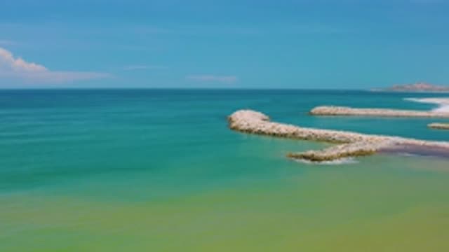 SAN JOSE DEL CABO MEXICO-2020: Ocean With Rocky Path