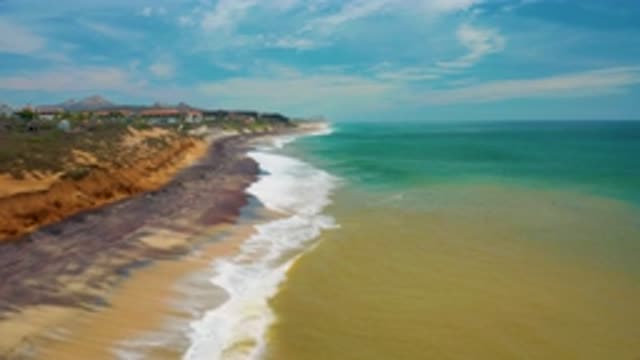 SAN JOSE DEL CABO MEXICO-2020: Gentle Waves On The Ocean Beach In A Great View