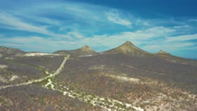 SAN JOSE DEL CABO MEXICO-2020: Amazing Viewing Of The Mountains That Try To