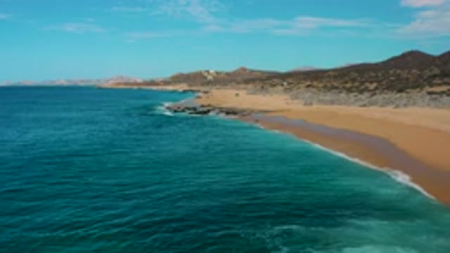 LAGUNA BEACH BCS MEXICO-2020: Ocean Waves Crashing Into The Beach