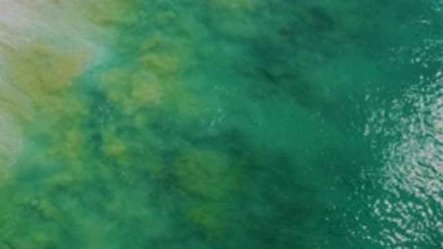 LAGUNA BEACH BCS MEXICO-2020: Blue And Green Sea Water With White Waves Hitting