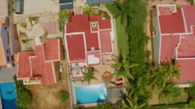 PALMILLA BEACH BCS MEXICO-2020: Camera Zooms In On Birds-Eye View Of A House In