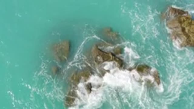 DREAMS BEACH BCS MEXICO-2020: Water Rushing Over Rocks