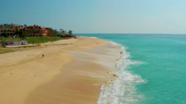 DREAMS BEACH BCS MEXICO-2020: Golden Beach With Blue Waters