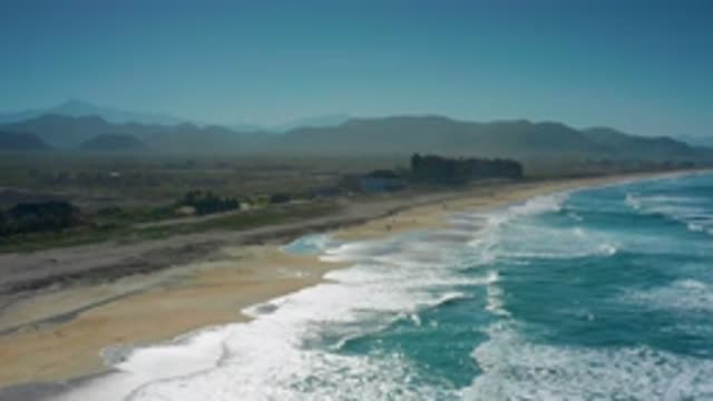 CERRITOS BCS MEXICO-2020: Long Vast Beach With Soft Sand White Waves Hitting It