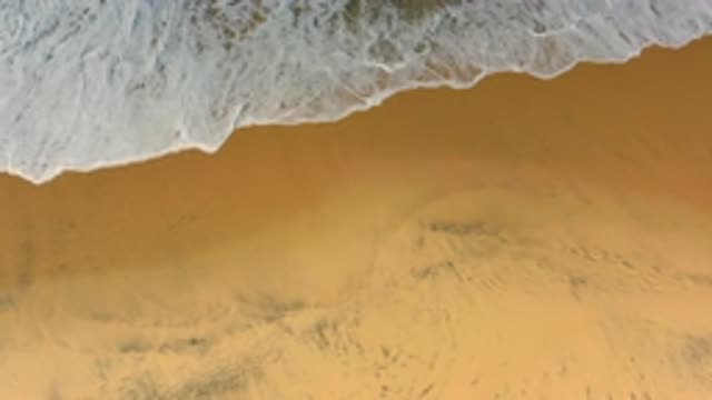 CERRITOS BCS MEXICO-2020: White Mild Waves Hitting The Soft Sand Beach Silent
