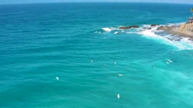 CERRITOS BCS MEXICO-2020: White Waves Erupt From Blue Ocean And Crash Against