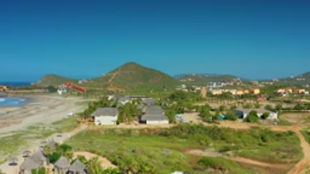 CERRITOS BCS MEXICO-2020: Coastal Town With Houses And Dirt Road With Mountains