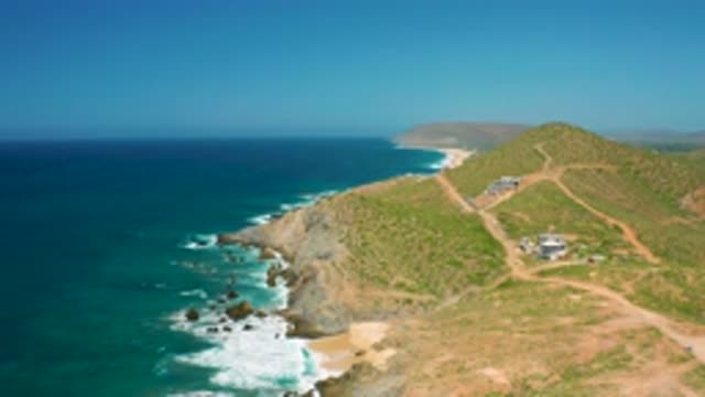 CERRITOS BCS MEXICO-2020: Waves Crashing Onto The Coast Of A Tropical Island In