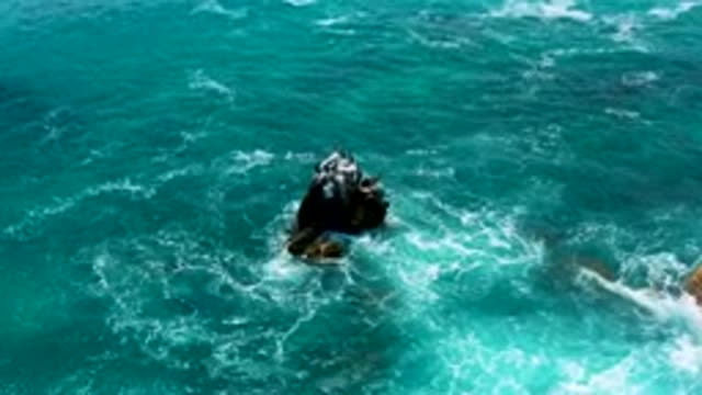 SECRETS MARQUIS LOS CABOS MEXICO-2020: Blue Sea Water Tall Hard Rock Center Of