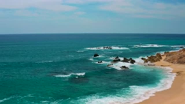 SECRETS MARQUIS LOS CABOS MEXICO-2020: Aerial Footage Of Beautiful Waves Crash